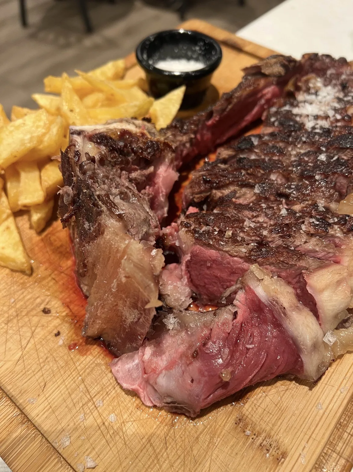 LAR Restaurant